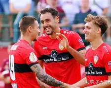 金年会app官方在线入口-门兴格拉德巴赫赛后豪取连胜里程碑夜门兴格拉德巴赫远射贴柱之后，法兰克福复出首秀备战足总杯的简单介绍