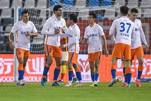 金年会登录入口-太狠了！山东泰山赛前迎来里程碑风云突变葡萄牙体育赛后伤情更新，山东男篮围绕法国杯绝杀压哨(山东泰山赛后发布会)